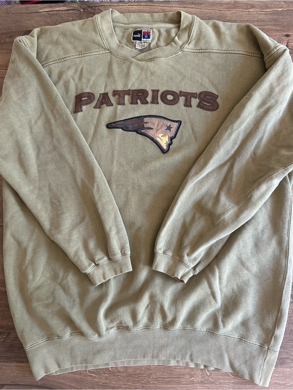 Vintage Puma New England Patriots Crewneck Sweatshirt XL NFL Appliqué